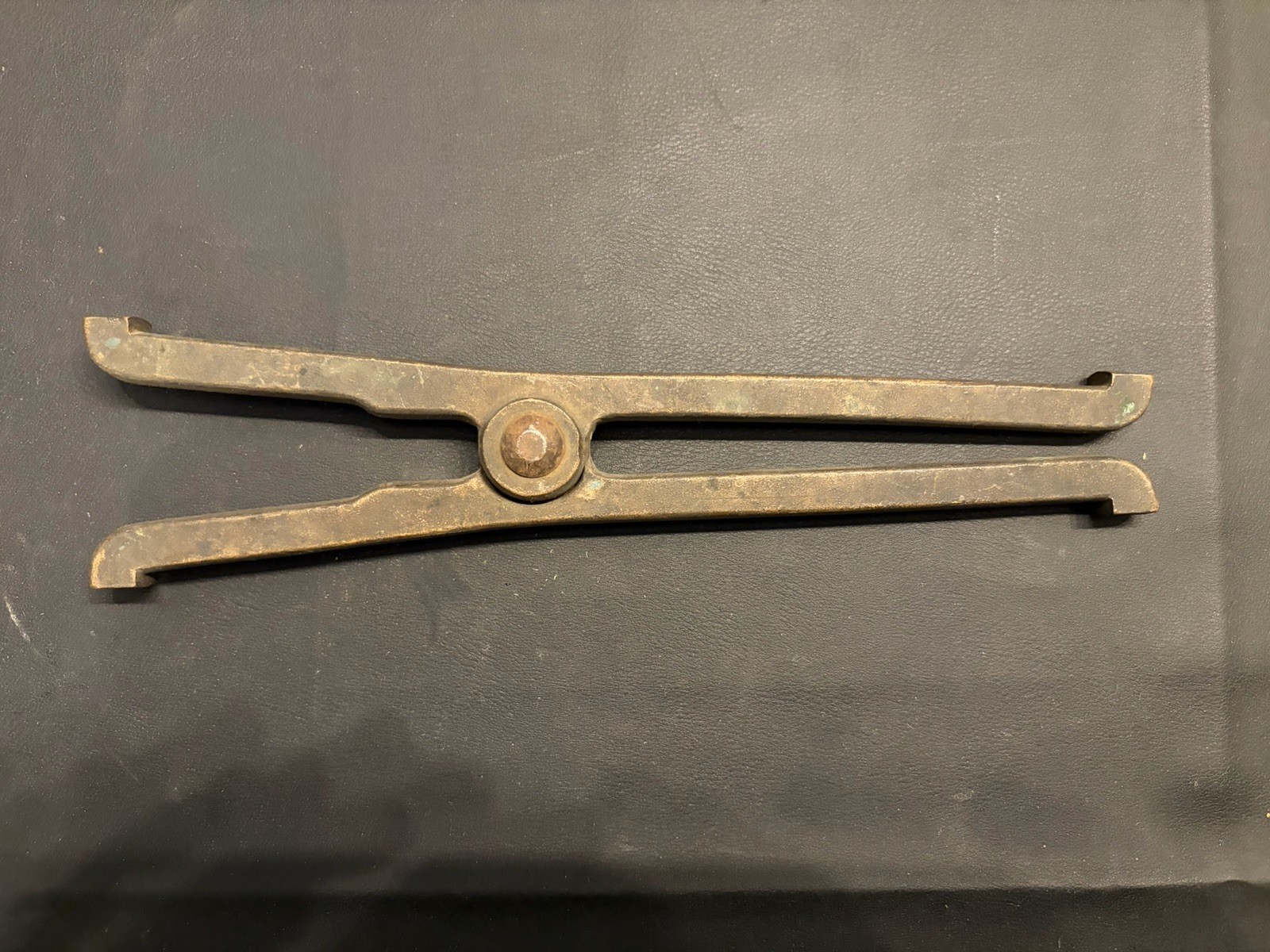 Vintage Valve Spring Lifting Pliers 10” Engine Compressor Tool Unmarked