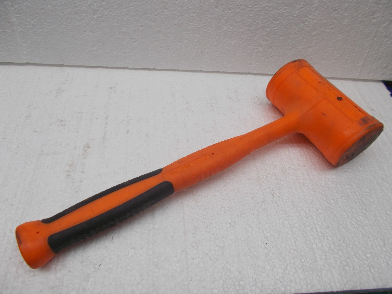 Snap-on tools 56oz Dead Blow Hammer Orange Soft Grip HBFE56