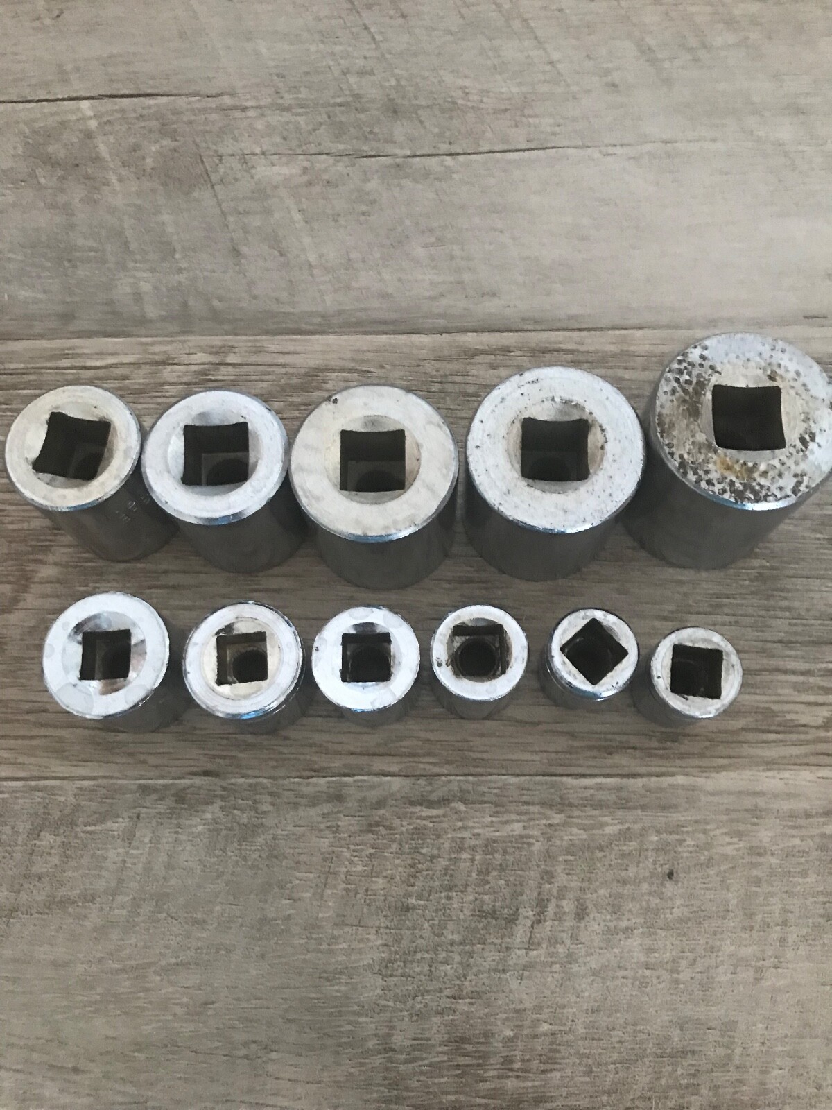 Mixed SAE Loose Sockets – 11 Pieces