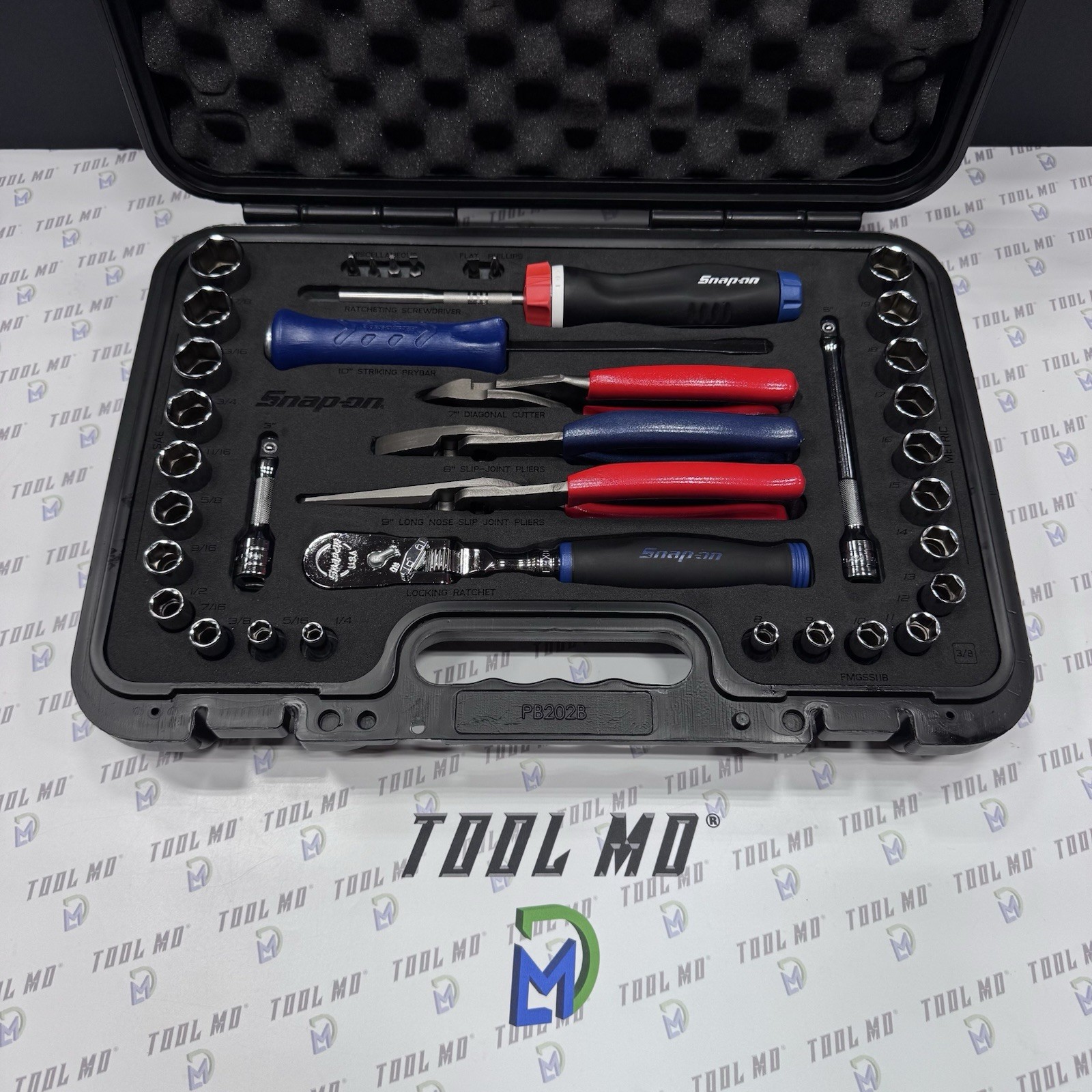 Snap-on Tools NEW LIMITED RED WHITE BLUE 33pc 3/8″ Drive Service Set 233FSMBFRWB
