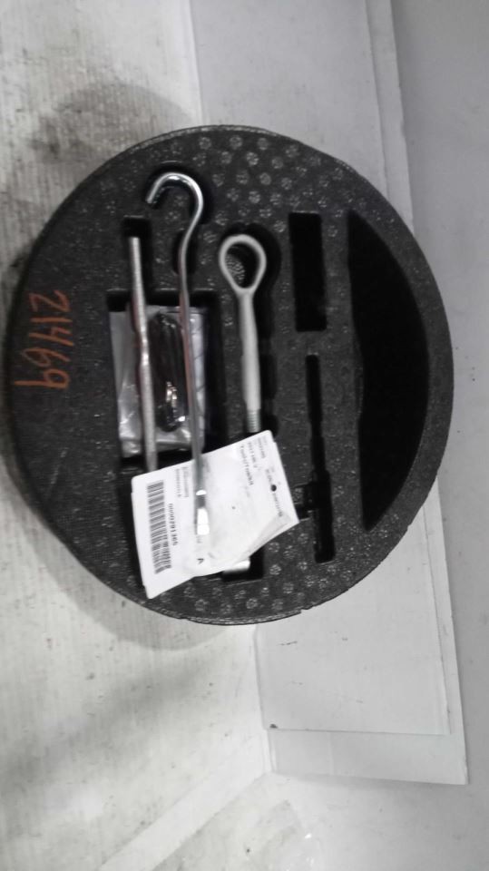 HR-V 2017 Tools 545712