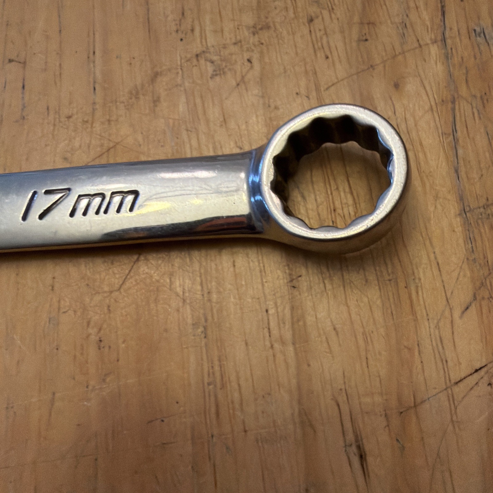 Snap On Tools USA Metric OEXM170B 17mm Chrome Combination Wrench, 12 Point Used