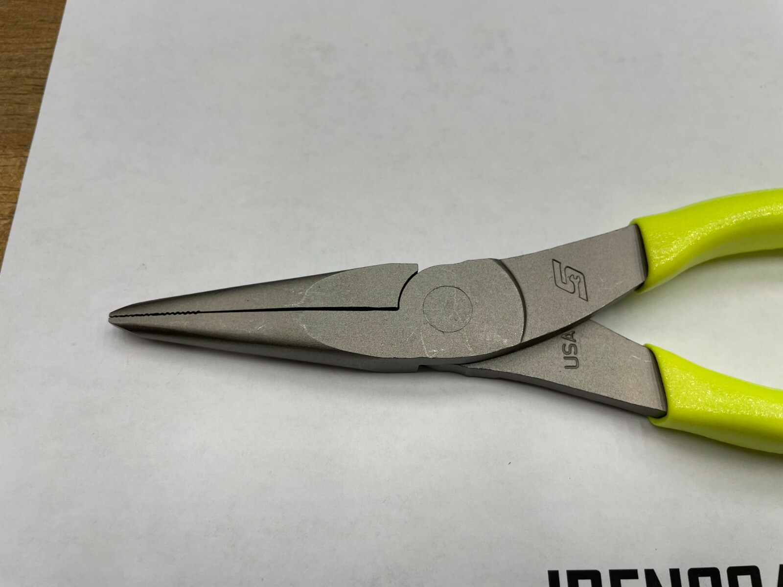 Snap-on Tools USA NEW HI-VIZ 8″ Soft Grip Needle Nose Pliers 96ACFHV