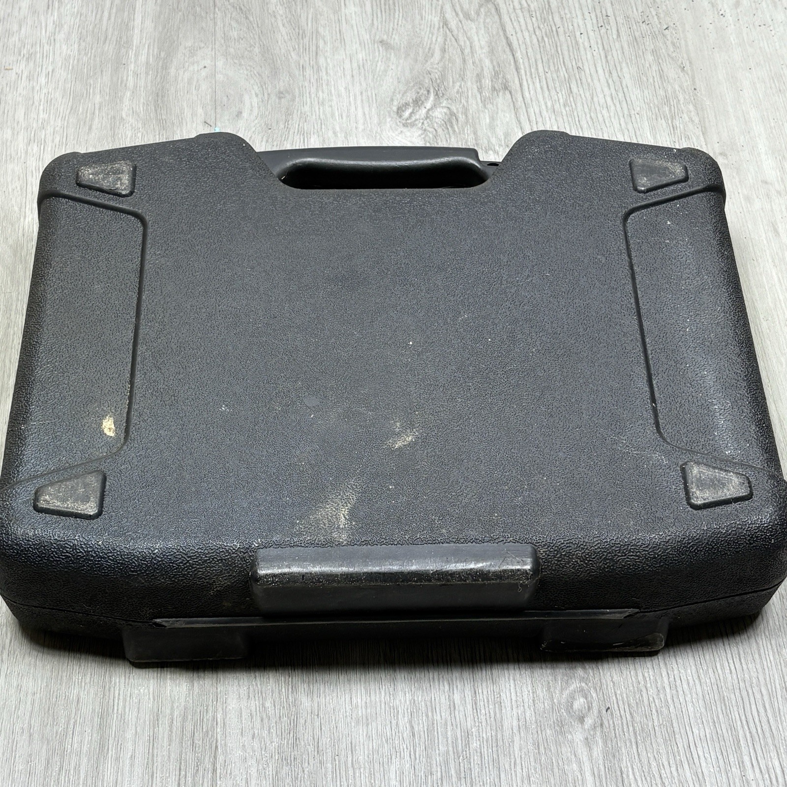 Large Huskey Socket Set Missing one adapter otherwise Complete Good Shape