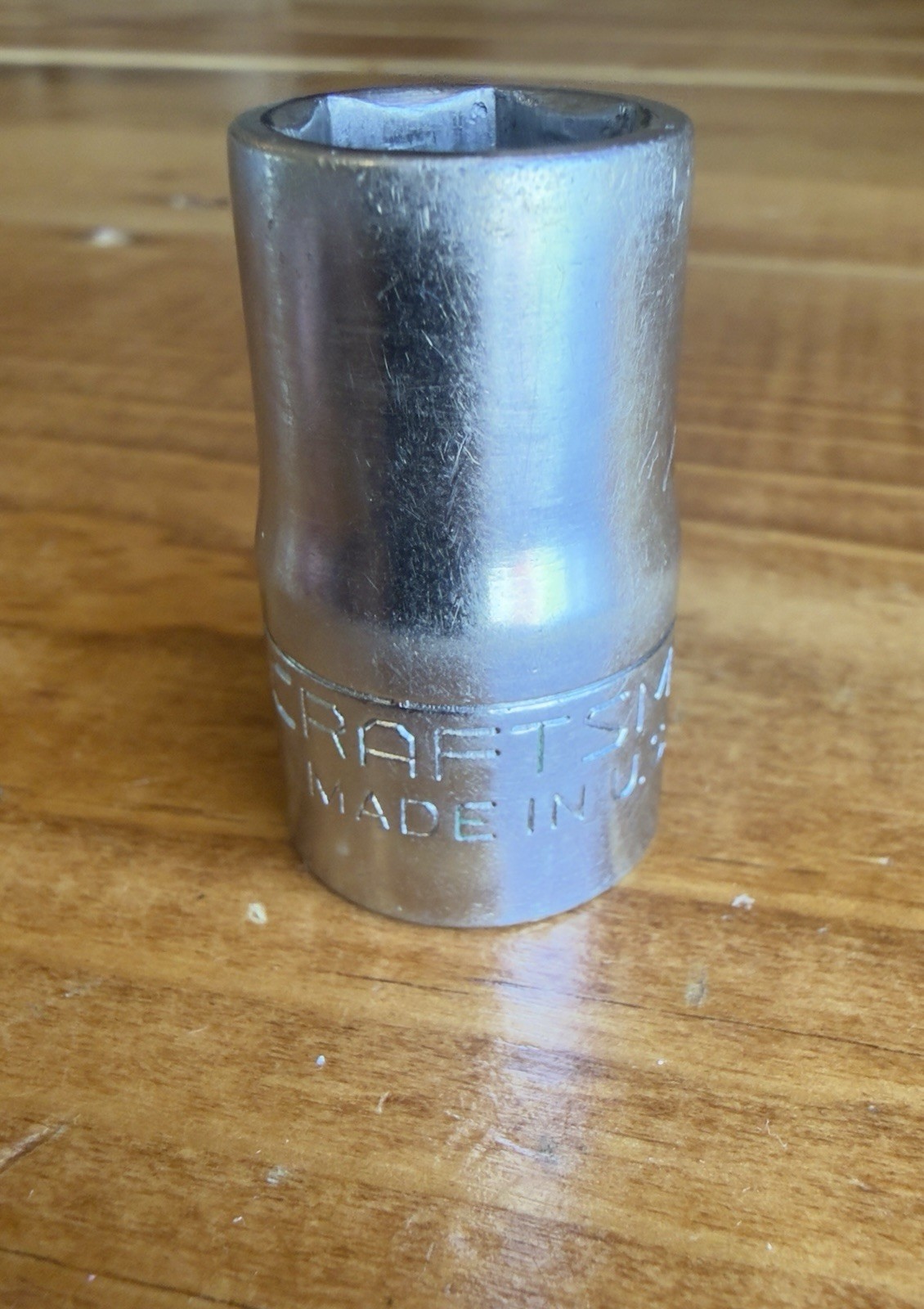 Craftsman -V- 44056 USA 9/16″ Socket 6 Point 1/2″ Drive 1.5” Length