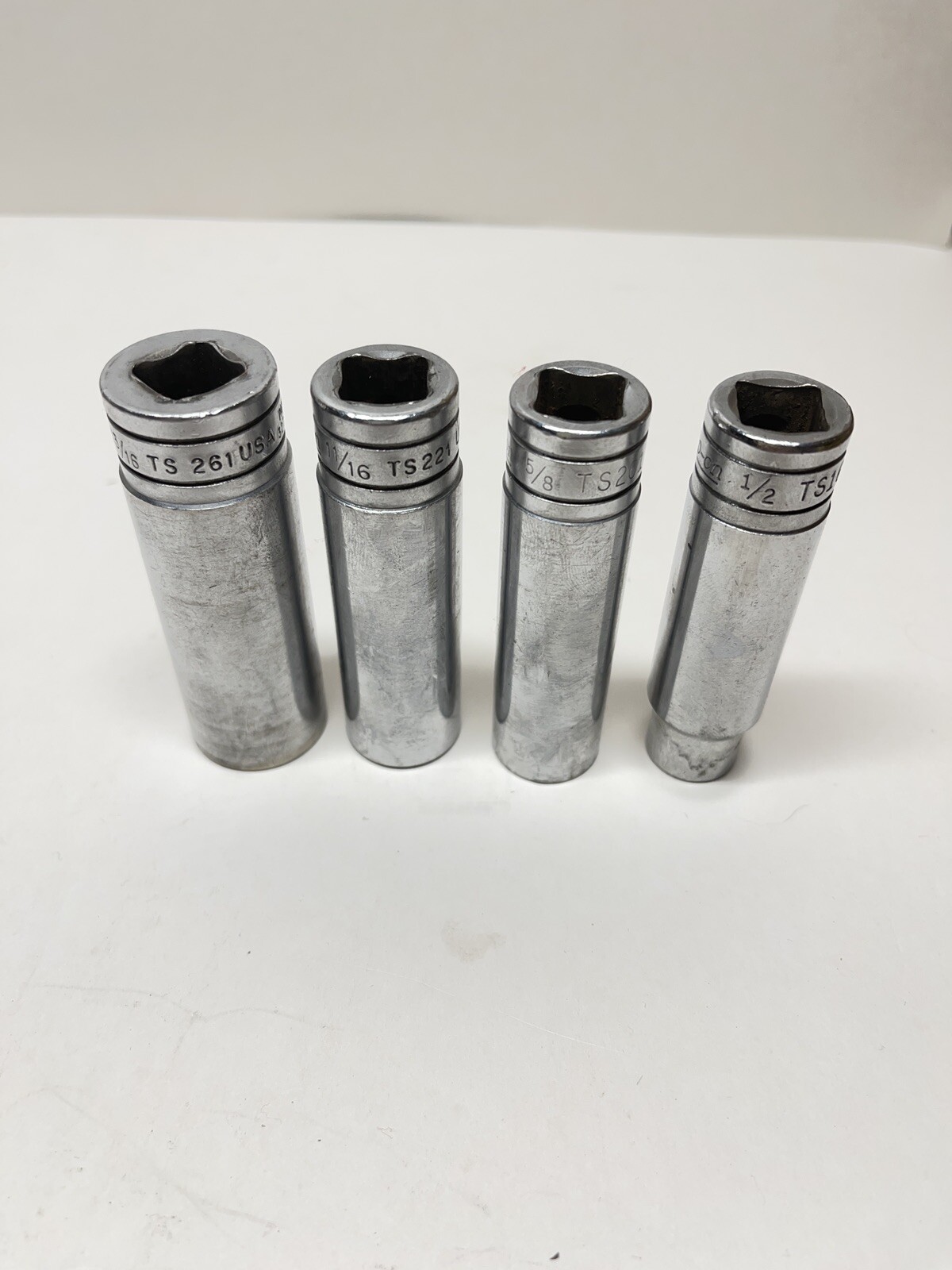SNAP ON 1/2”Dr. 6PT Deep Chrome Socket Set TS 261, TS221, TS201, TS161