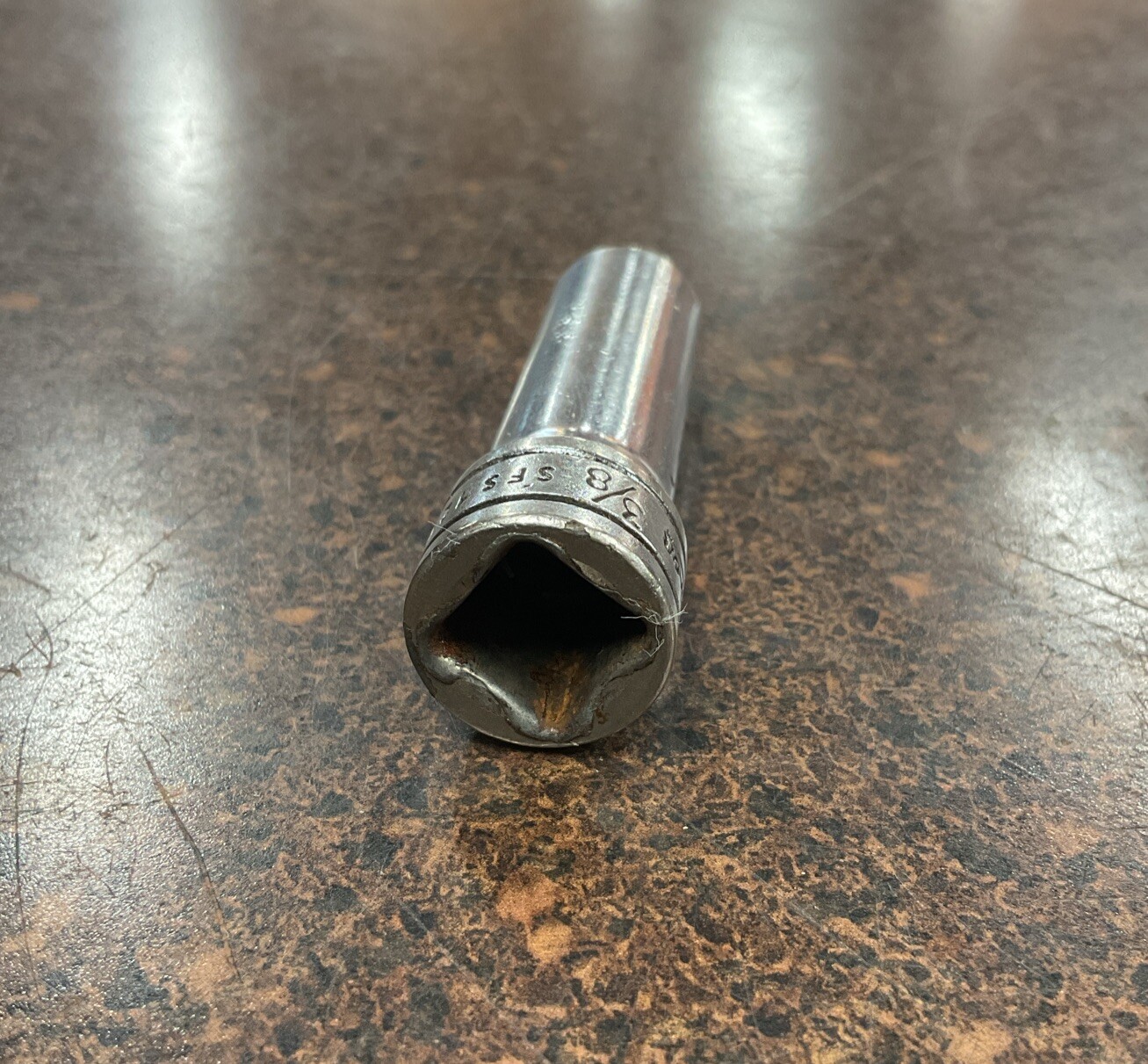 Snap-on Tools SFS121 | 3/8″ Deep Chrome Socket 3/8” Drive 6 Point USA