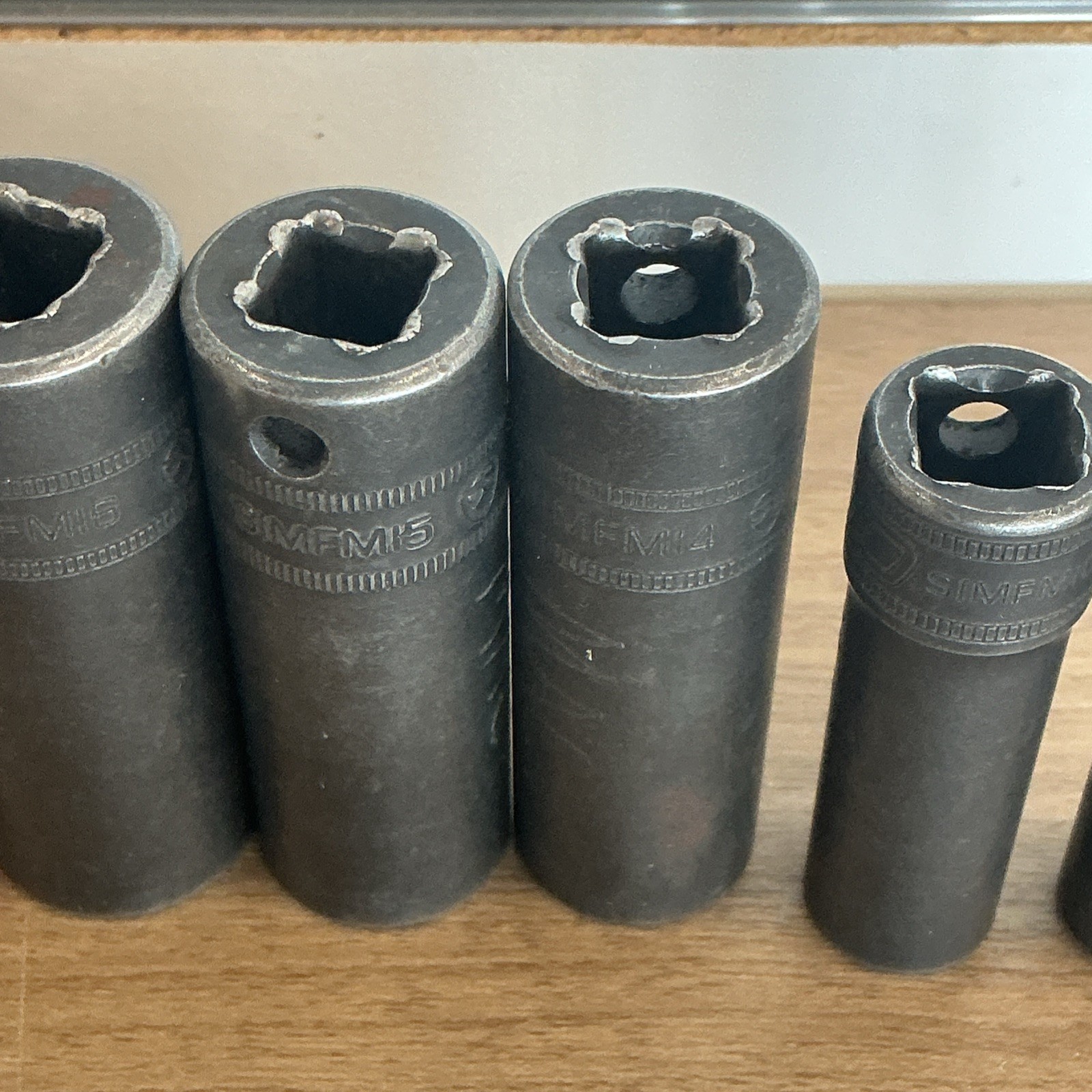 Snap-on 3/8″ Flank Drive Deep Metric 9,10, 14-18, and 24 (8 pc) Socket Set SIMFM
