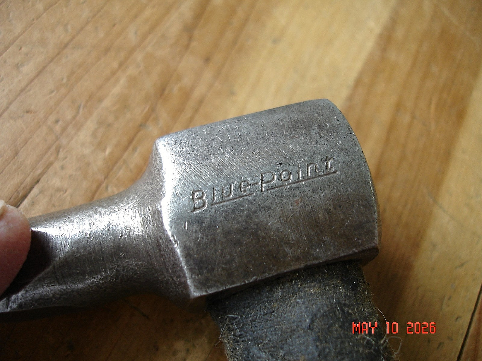 4 BLUE POINT BODY HAMMERS 2 SNAP-ON STUBBY SCREWDRIVERS BODY TOOLS USA MECHANICS