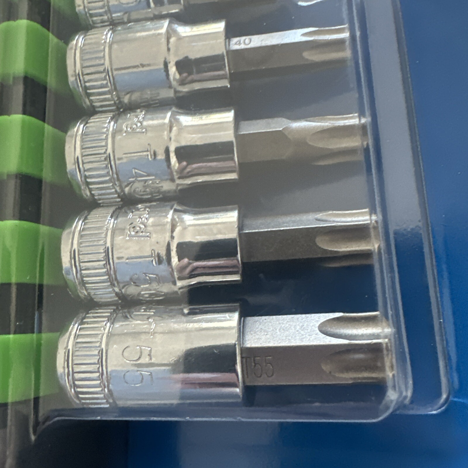 DieHard 1/4″ & 3/8″ Drive Star Torx Bit Socket Set, 10-Piece DHP55283