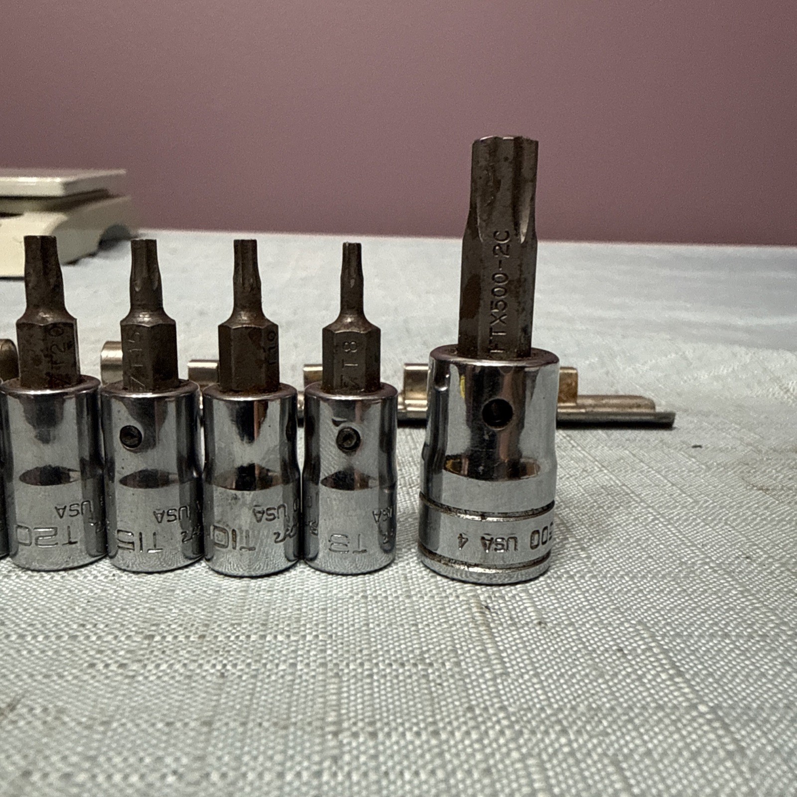 Snap-on 12 Piece 1/4″ 3/8″ 1/2″ Drive Torx Socket Set T8 to T55 Read