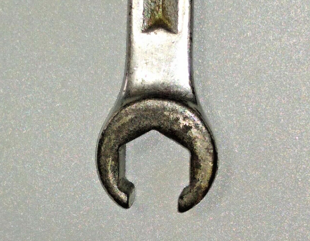 Snap on RXH2022S 5/8″ x 11/16″ Flare Nut Wrench, Offset, 8.6″ Long, 6 Point.