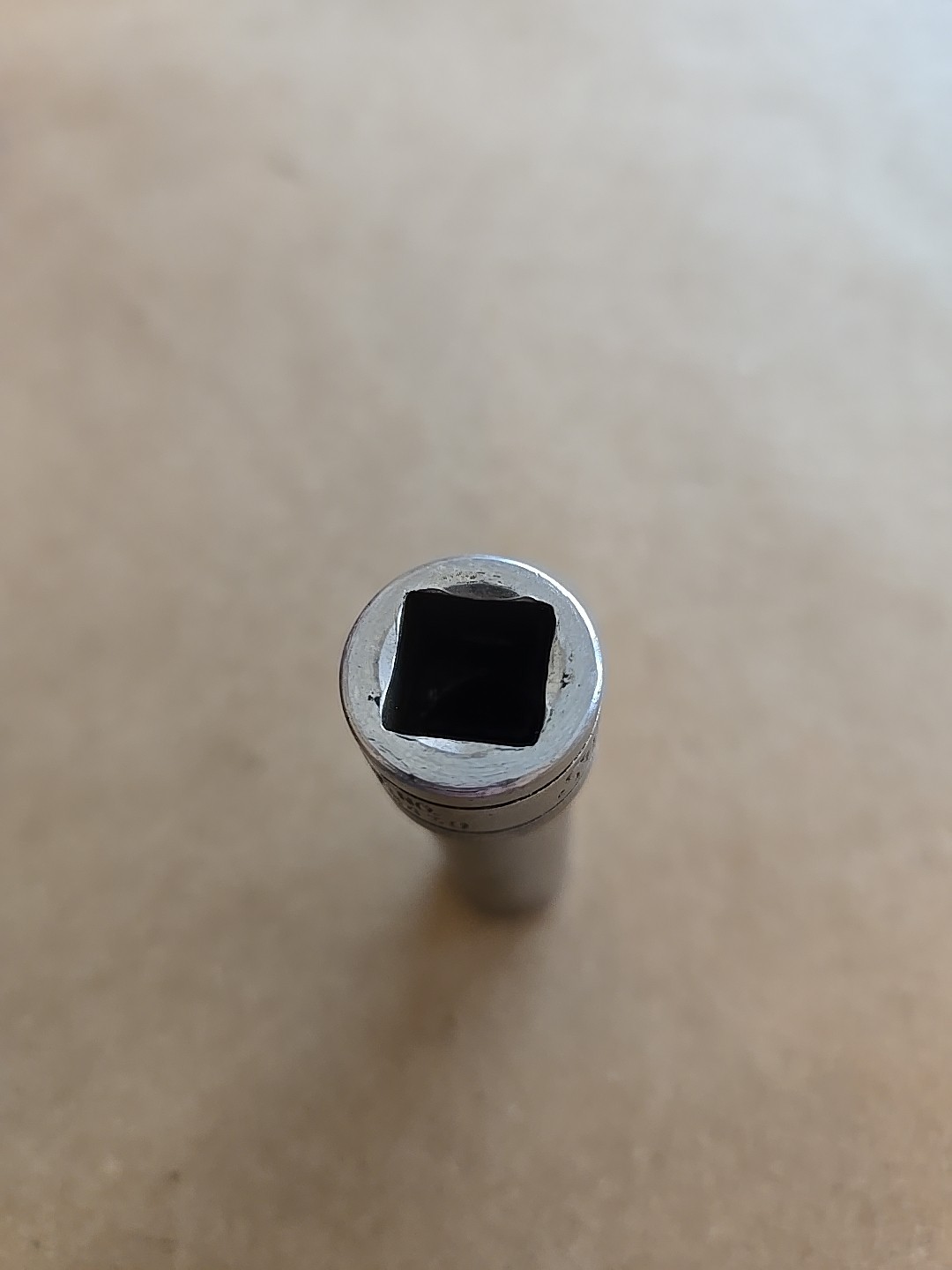 Snap On 3/8″ Drive 3/8″ 12PT SAE Deep Chrome Socket Worn SF121