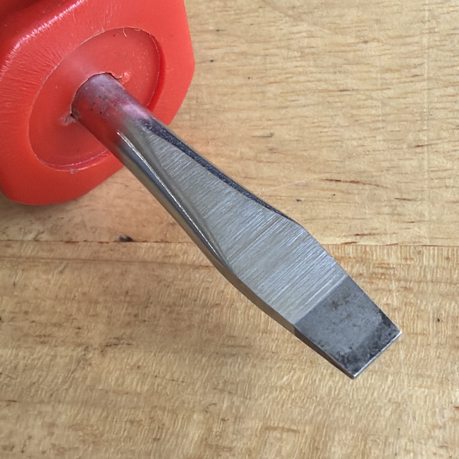 Snap On Tools 1/4″ Flat Slotted Stubby Short Screwdriver Red SDD1 USA READ!