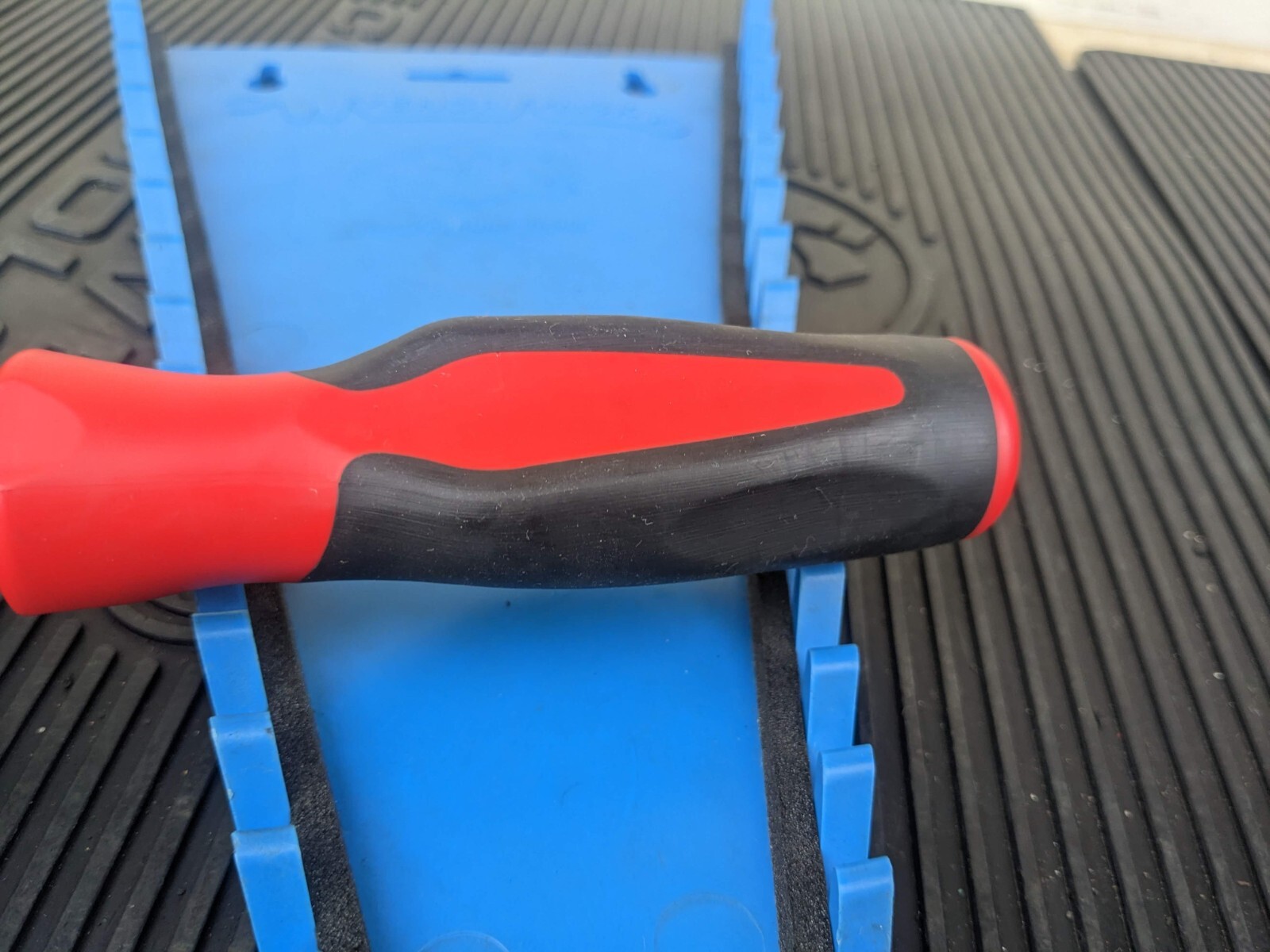 #bc458 NEW! Snap-on USA RED Soft Grip T30 Torx Screwdriver SGDTX430B