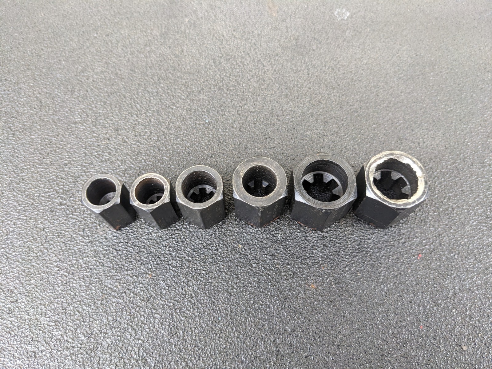 #bp460 Lisle Tool 19250 6pc Stuck Bolt Nut and Stud Remover Set