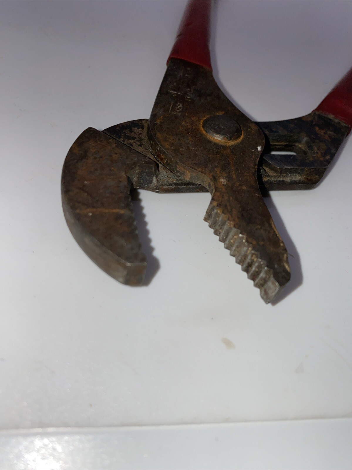 MAC TOOLS 9-3/4″ Long Slip Joint Pliers Channel Lock #M420G