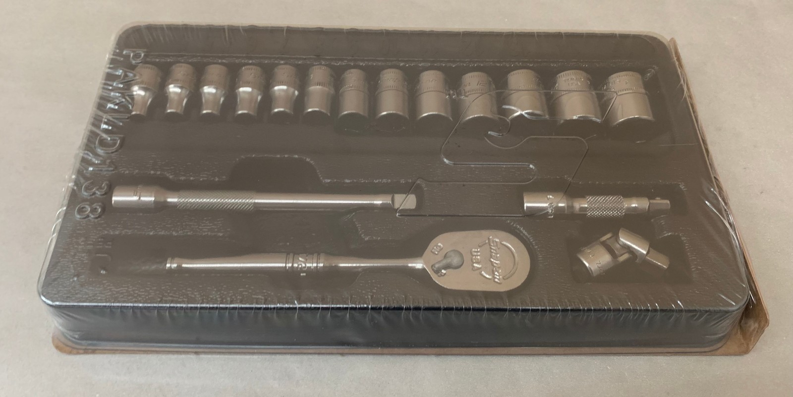 Snap On 17pc 1/4″ Drive 6-Point Metric General Service Set (117TMM)