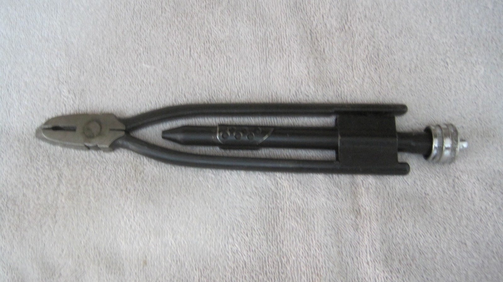 USATCO SAFETY WIRE PLIERS # 04-134SR VERY NICE
