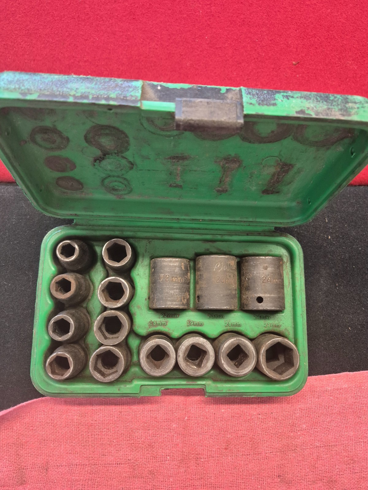 S-K tools 15 pc 1/2″ drive shallow metric socket set 12 pt 12mm-24mm in case