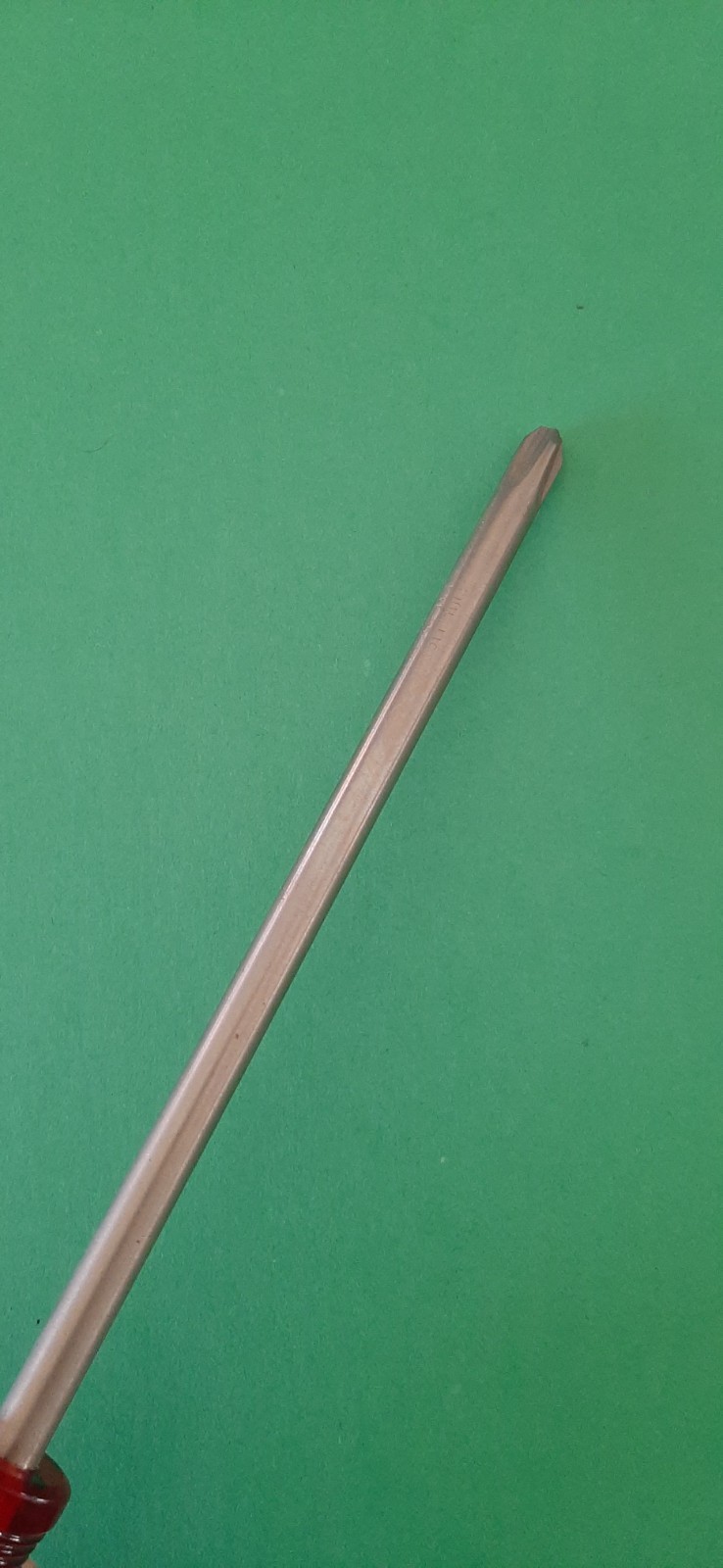 NOS NEW Millers Falls #4 USA No. 850-8 Phillips Head Screwdriver Clear Red E8