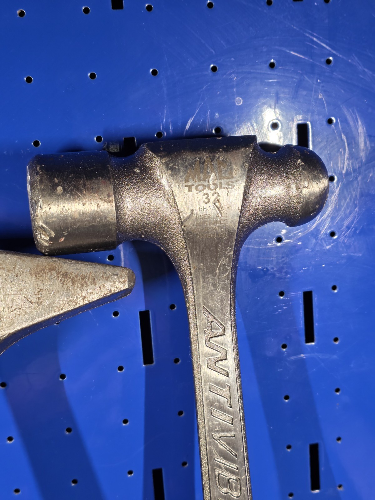 MAC BH32AV 32oz Ball Peen and SH2AV 2lb Blacksmith Hammers Antivibe Soft Grip