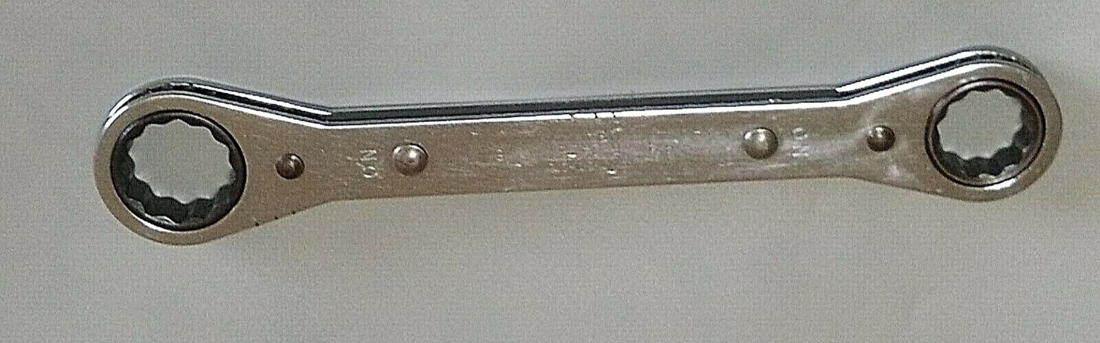 Snap on R2428, 3/4″ x 7/8″, Ratcheting Box Wrench, Flat, 8.6″ Long, 12 Point.