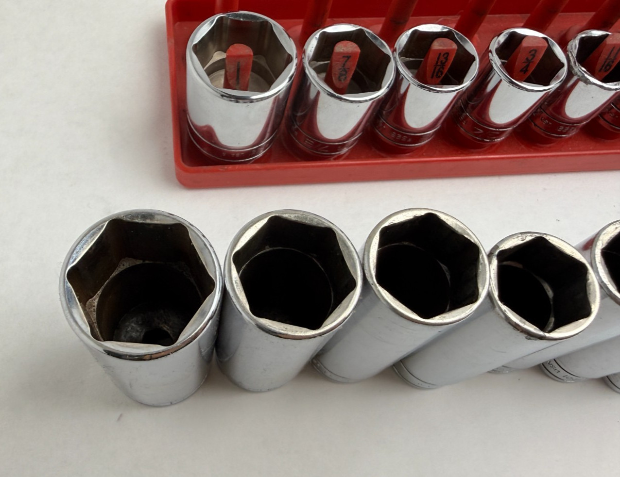 Snap-on Tools USA 24pc 3/8″ Drive SAE Chrome 6pt Shallow & Deep Socket Set