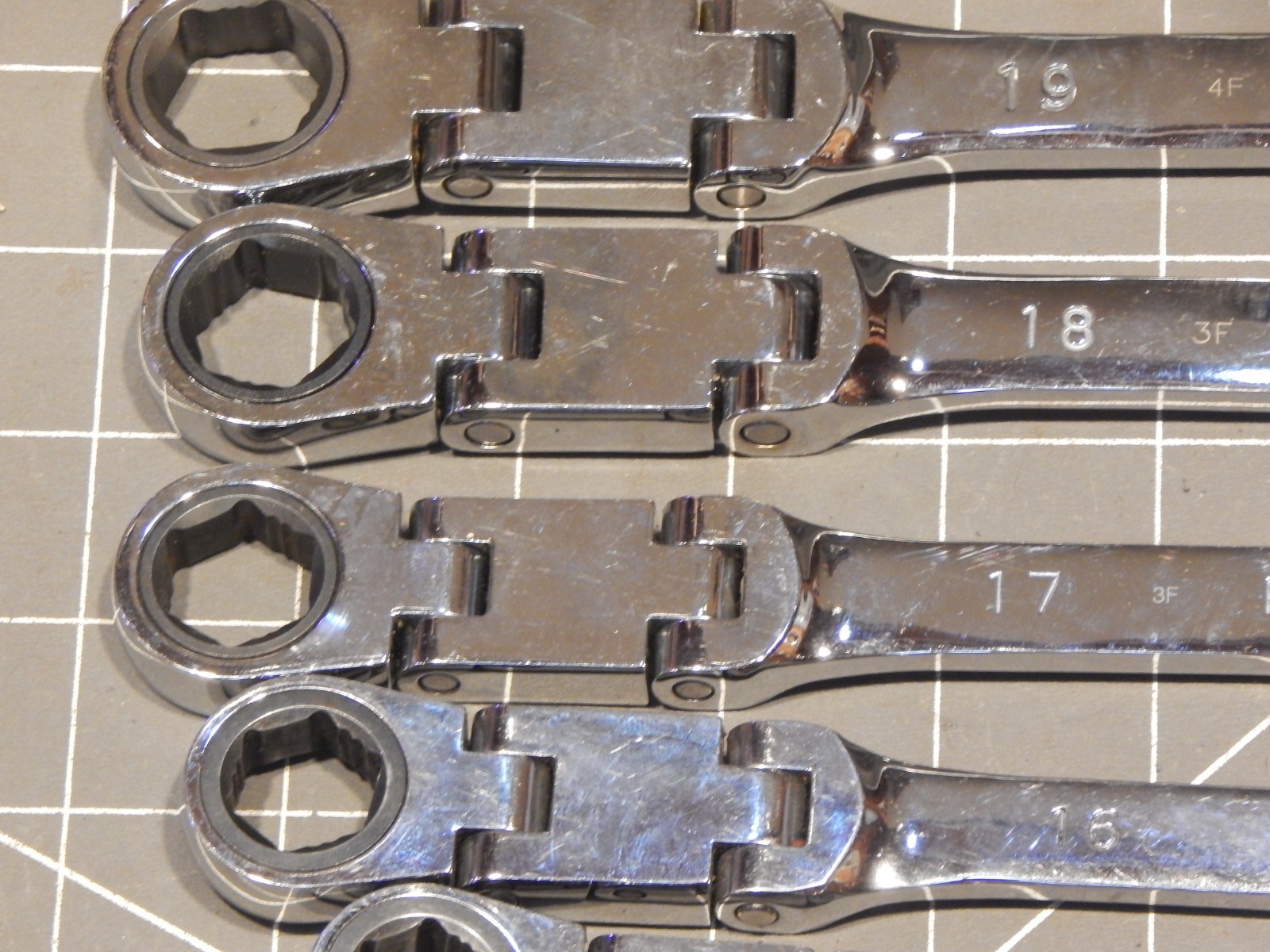 Mac 11Pc Metric Double Flex Ratcheting Wrench Set 9MM 19MM 6Pt Ratchet RWFQ