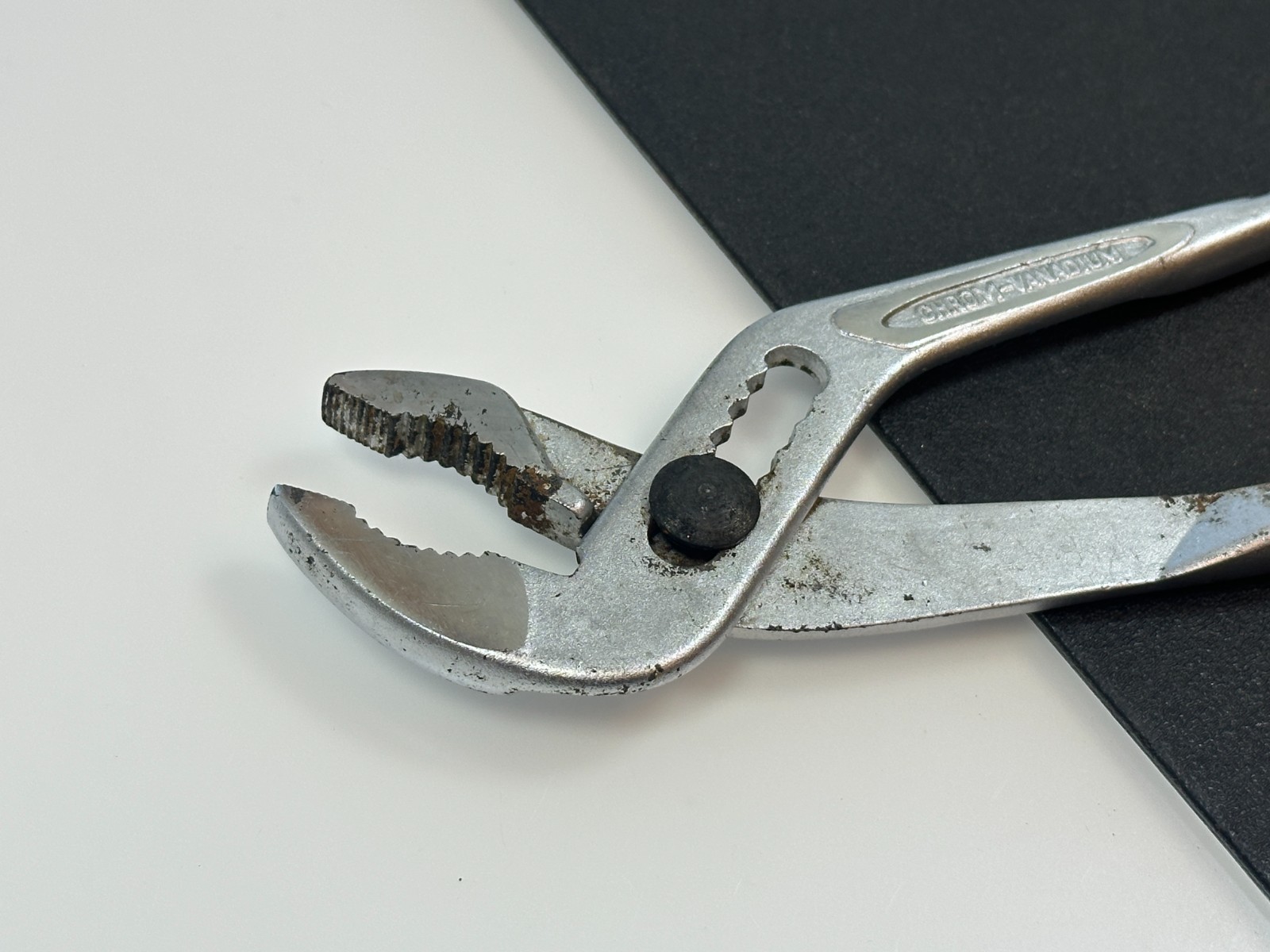 Heyco Tools OEM Mercedes Benz No. 300 Adjustable Pliers, Chrome