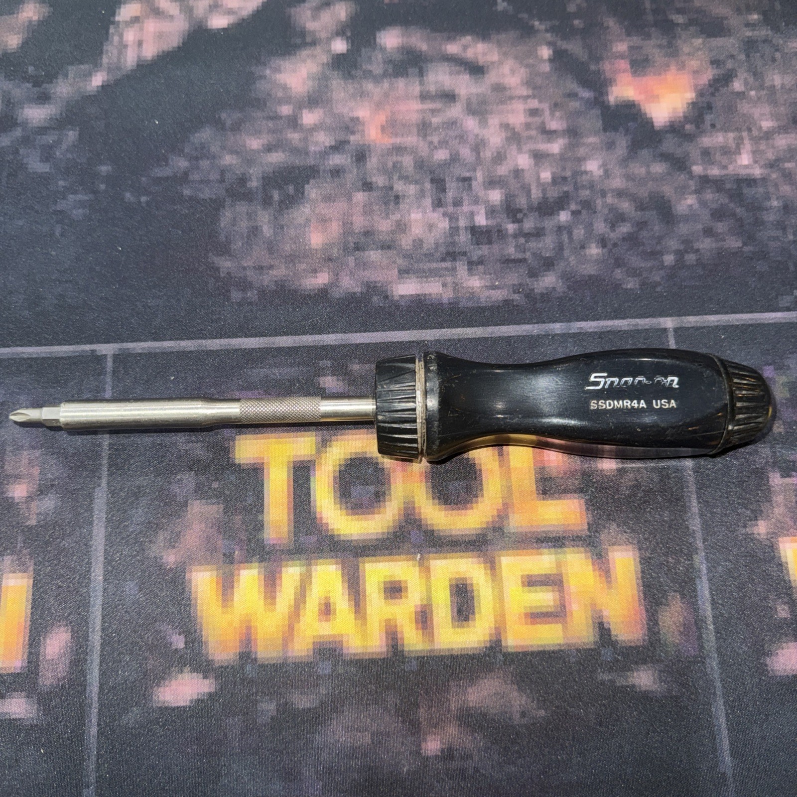 Snap On Tools SSDMR4A Black Hard Handle Magnetic Ratcheting Screwdriver