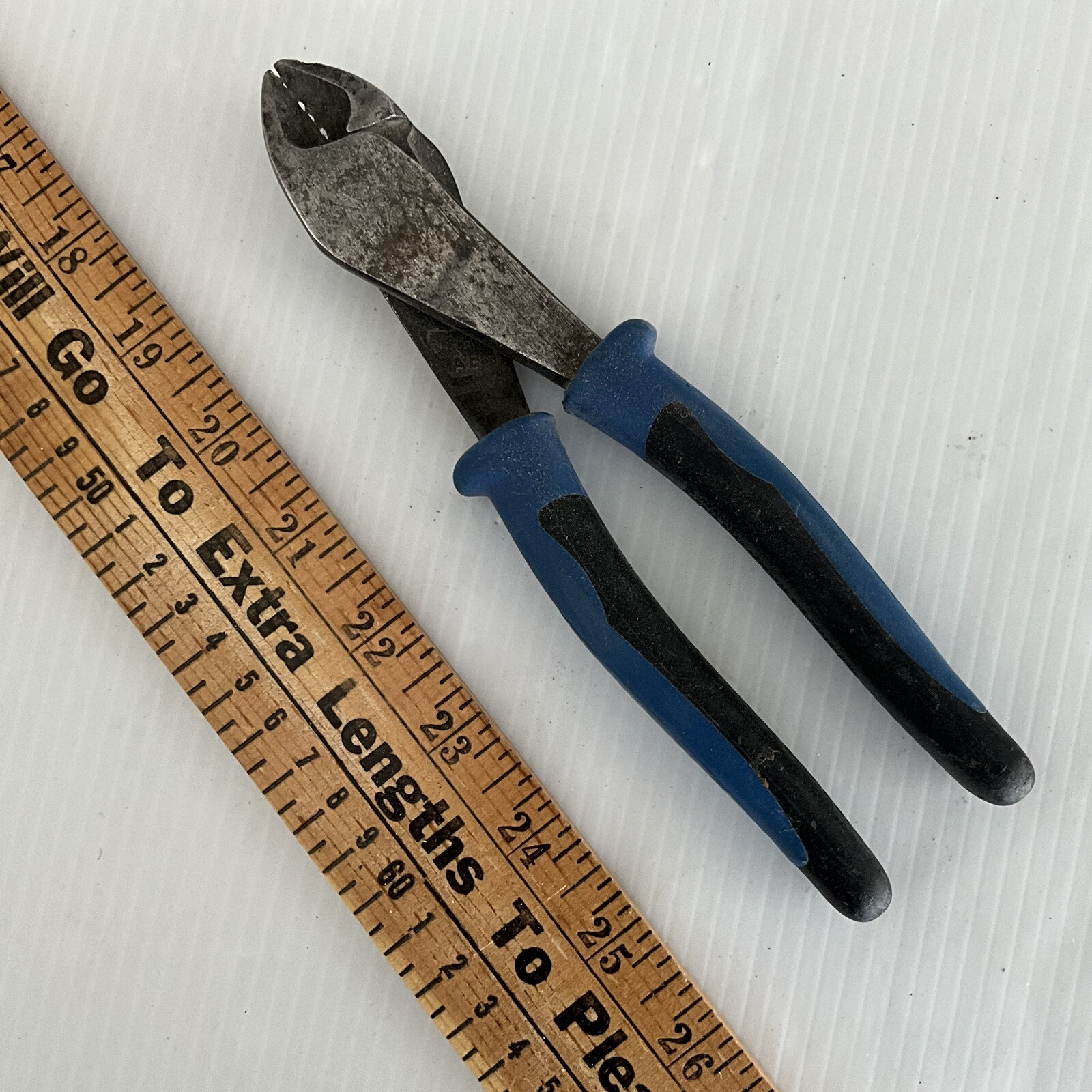 KLEIN TOOLS J2000-48 Diagonal Angled Head Cutting Plier 8″