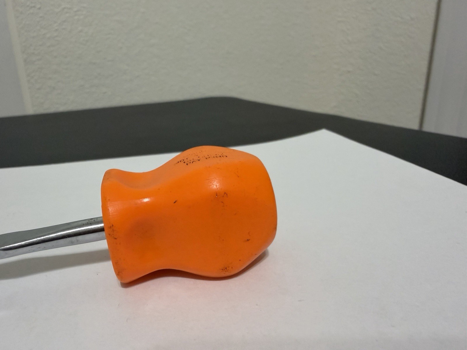 Snap On Flat Tip Stubby Screwdriver