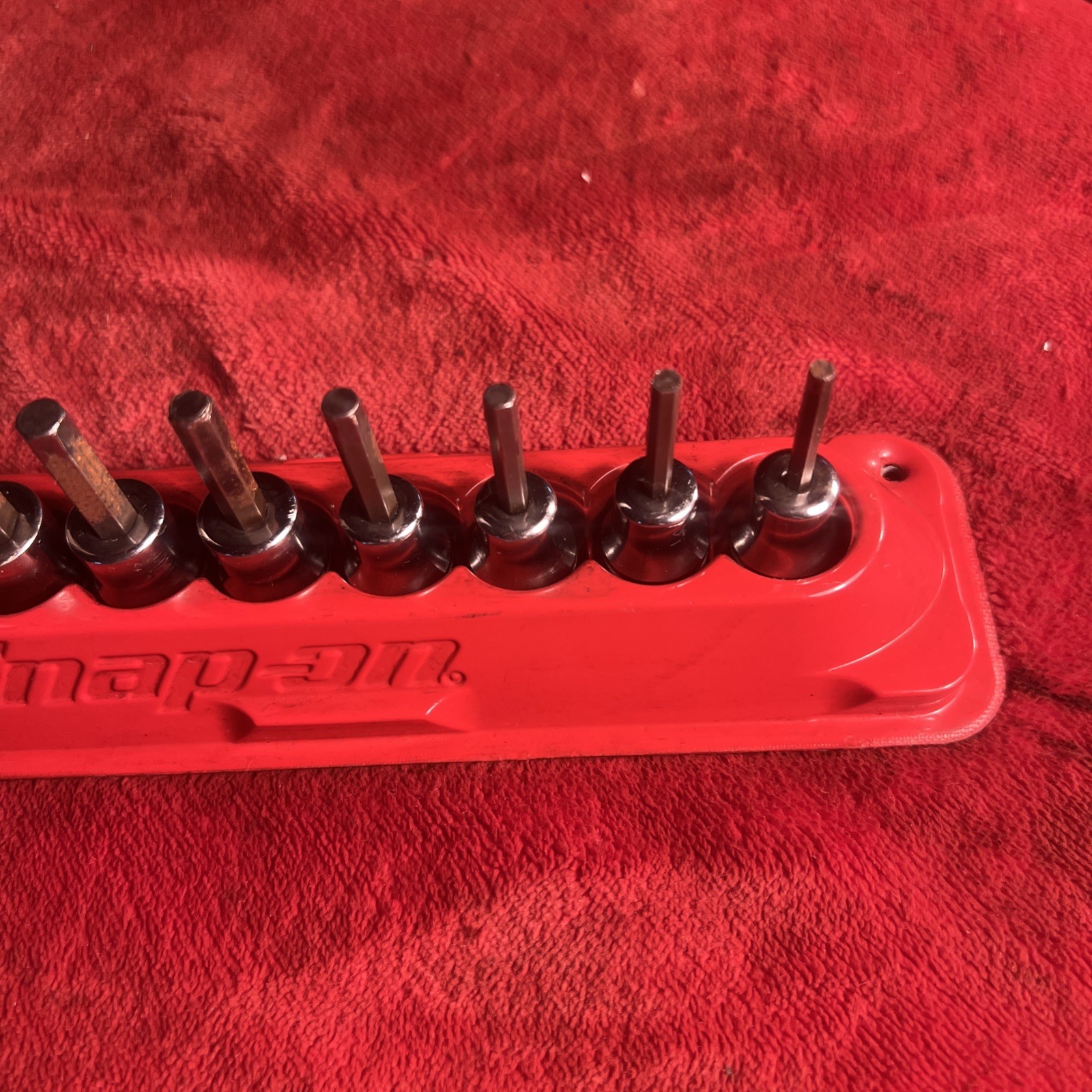SNAP ON TOOLS 8 PC 3/8″ DRIVE SAE STANDARD HEX BIT SOCKET SET 1/8″ TO 3/8″