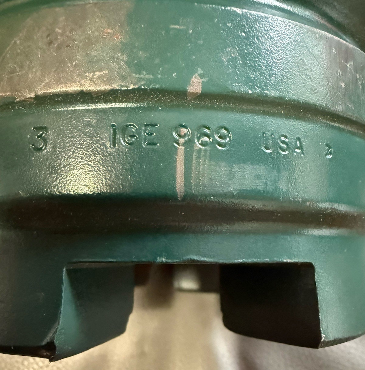 Snap On IGE 969 2 1/2 Drive Castle Nut Socket See Pictures Very Clean Barely Use