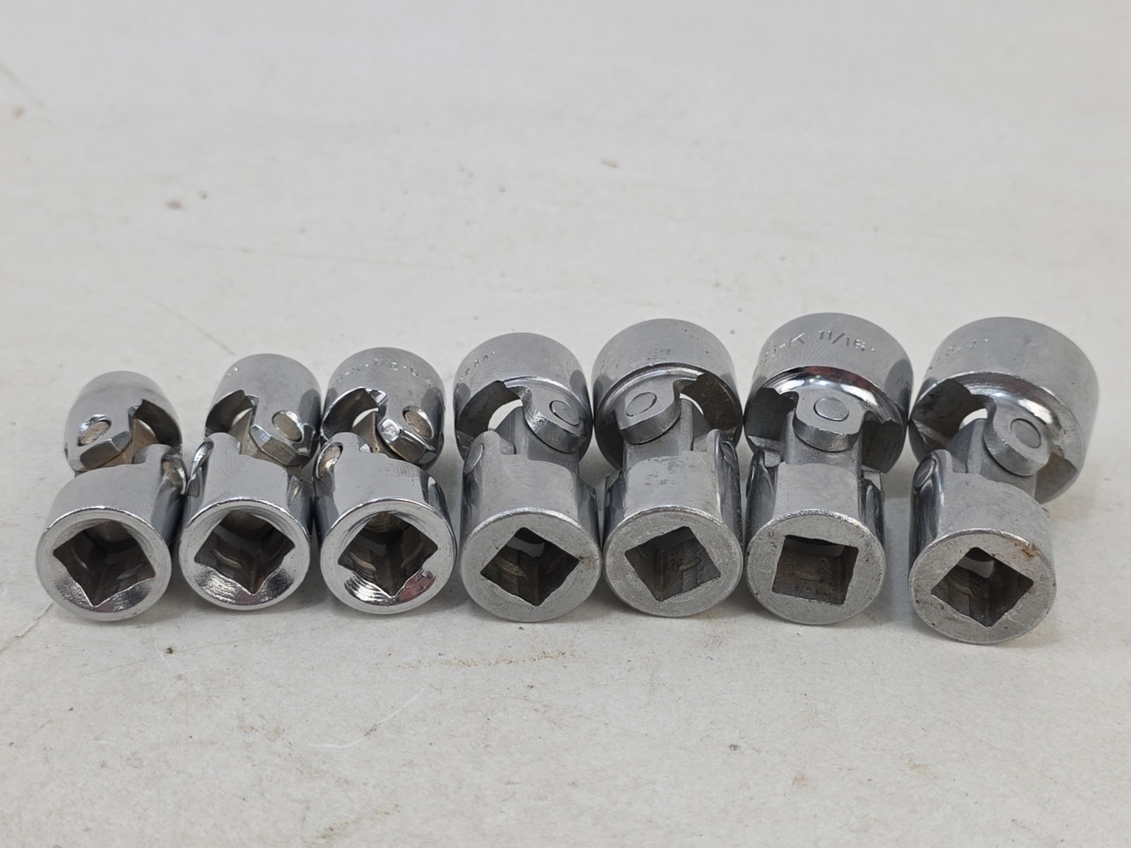 Vintage SK 3/8″ Drive SAE 7 Pc Swivel Universal Socket Set 3/8″-3/4″ USA NOS