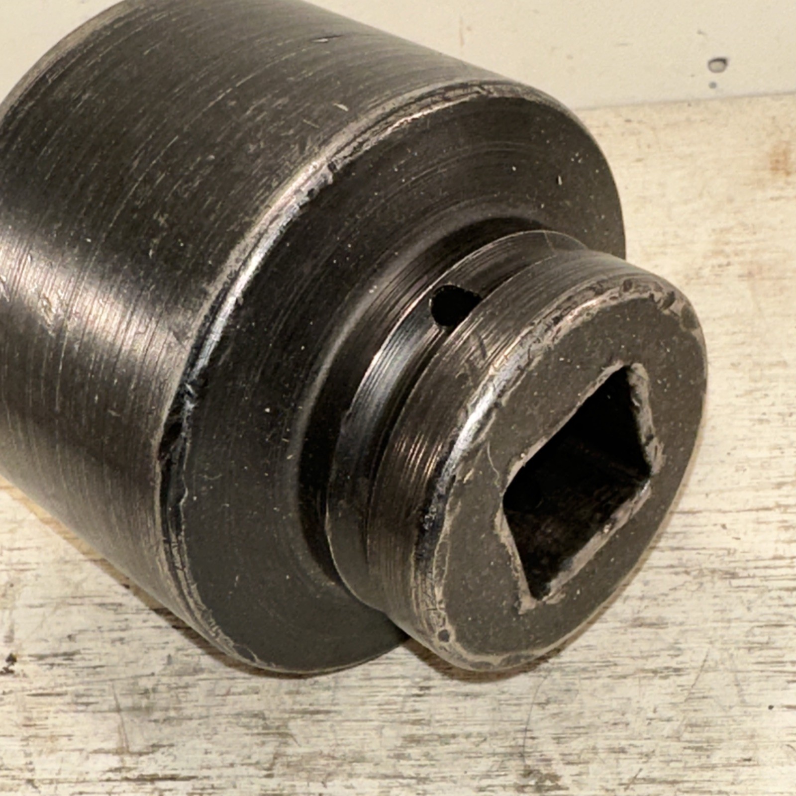 Snap-on IM843, 2-5/8″ Shallow Industrial Impact Socket, 1″ Drive, 6 Point