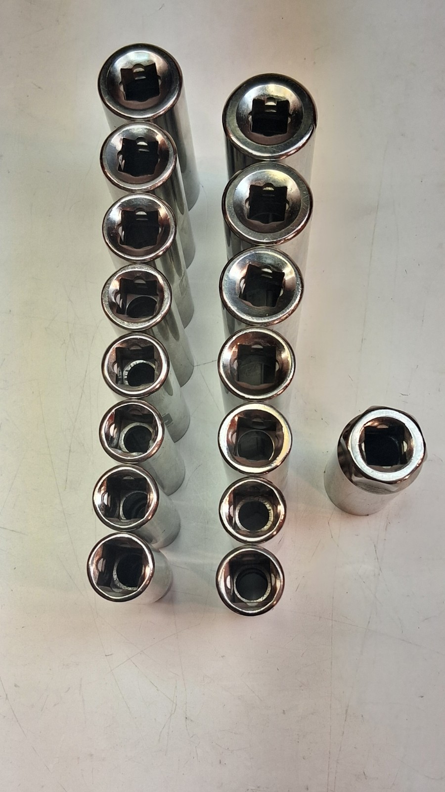 CRAFTSMAN EASY READ *USA* 16-PIECE 3/8″ DRIVE 6 POINT METRIC/SAE DEEP SOCKET SET