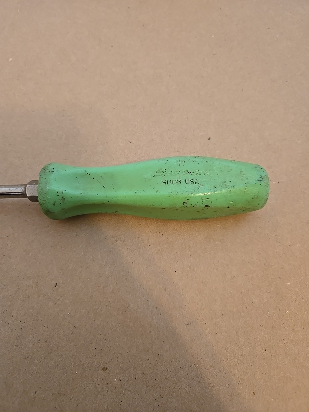 Snap On 5/16″×6″ Blade Screwdriver Green Hard Handle SDD6