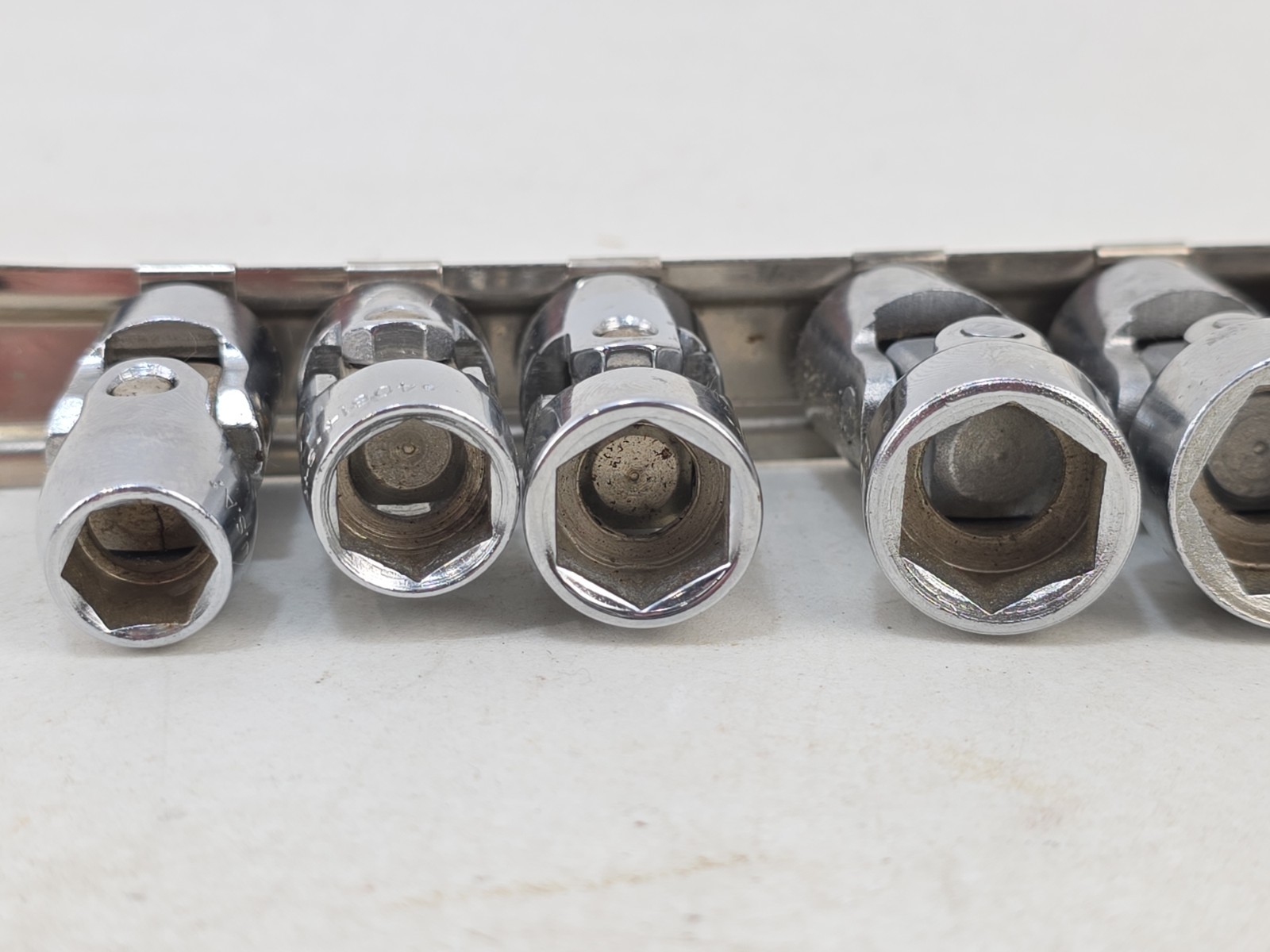 Vintage SK 3/8″ Drive SAE 7 Pc Swivel Universal Socket Set 3/8″-3/4″ USA NOS