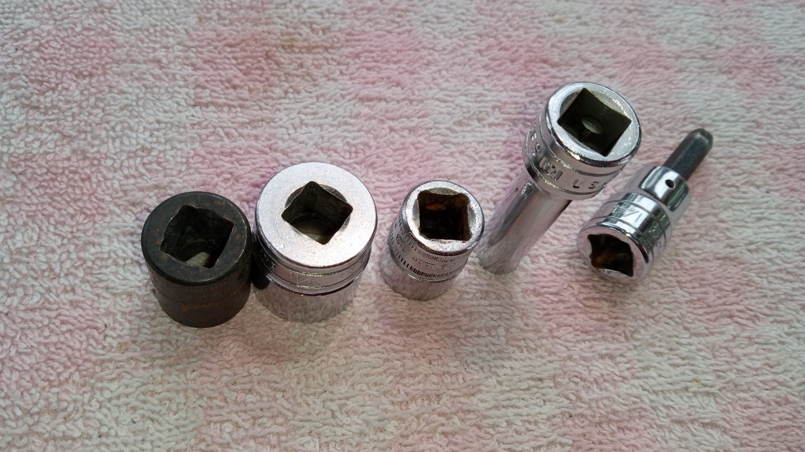 SNAP-ON 3/8dr SOCKETS GOOD TO EXC COND RANDOM SEE DESC CHEAP gift tools snap usa