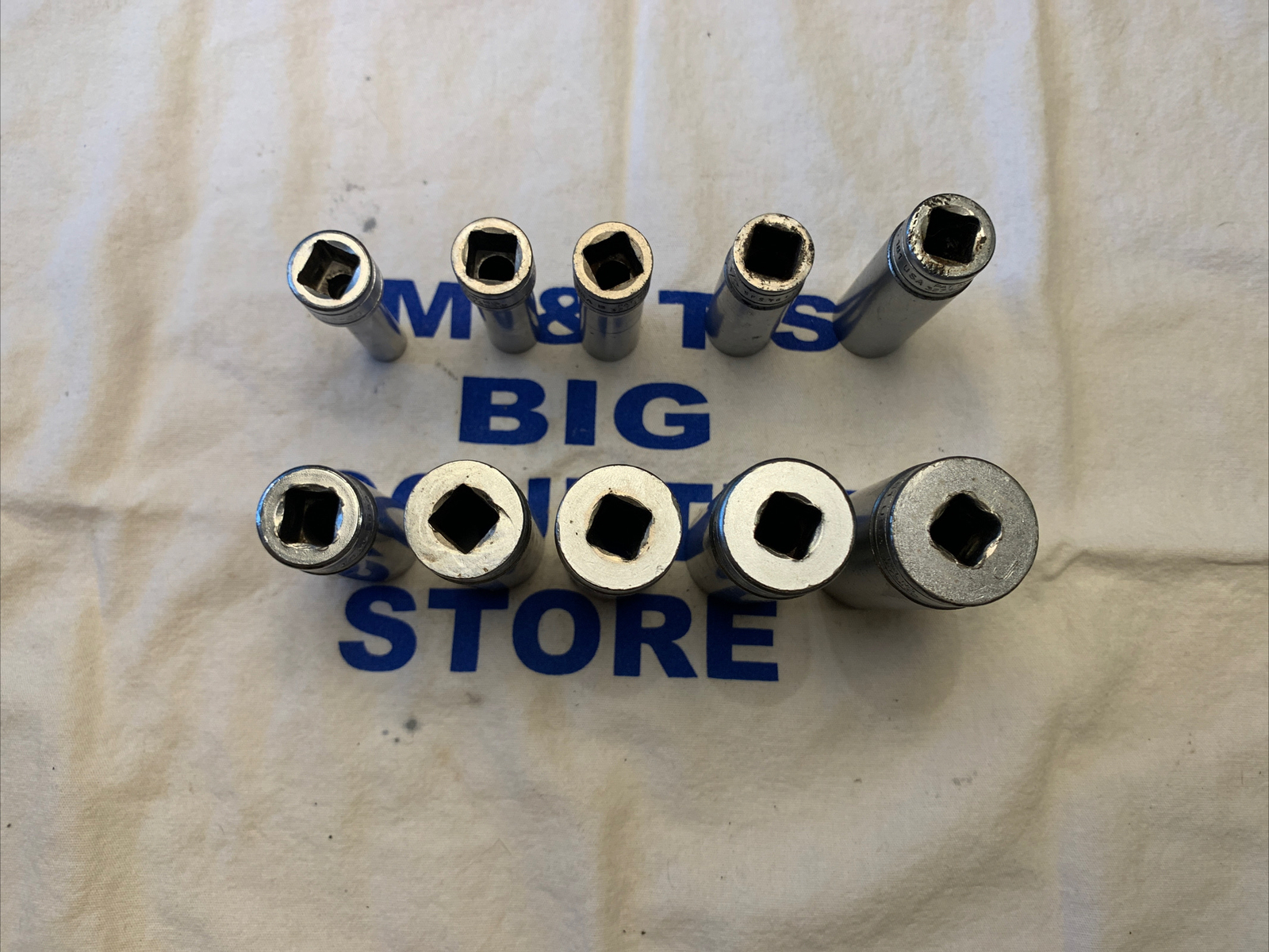 Snap-on Tools USA 3/8″ Drive 6pt 10pc SAE Deep Chrome Socket Set 211SFSY – Marks