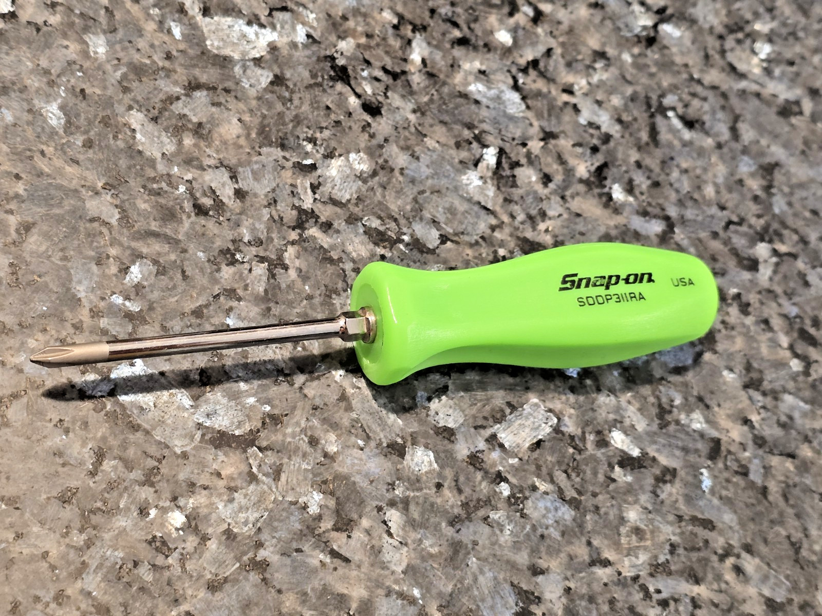Snap-on Tools NEW NEON GREEN Hard Handle #1 Phillips Screwdriver SDDP31IRA