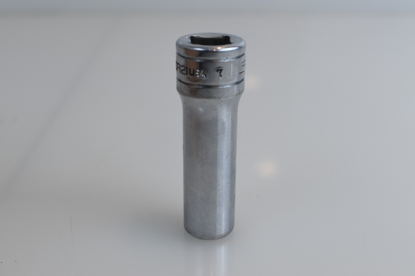 Snap On Tools SF121 3/8″ SAE Flank Drive Deep Socket 3/8″ Drive 12 point USA