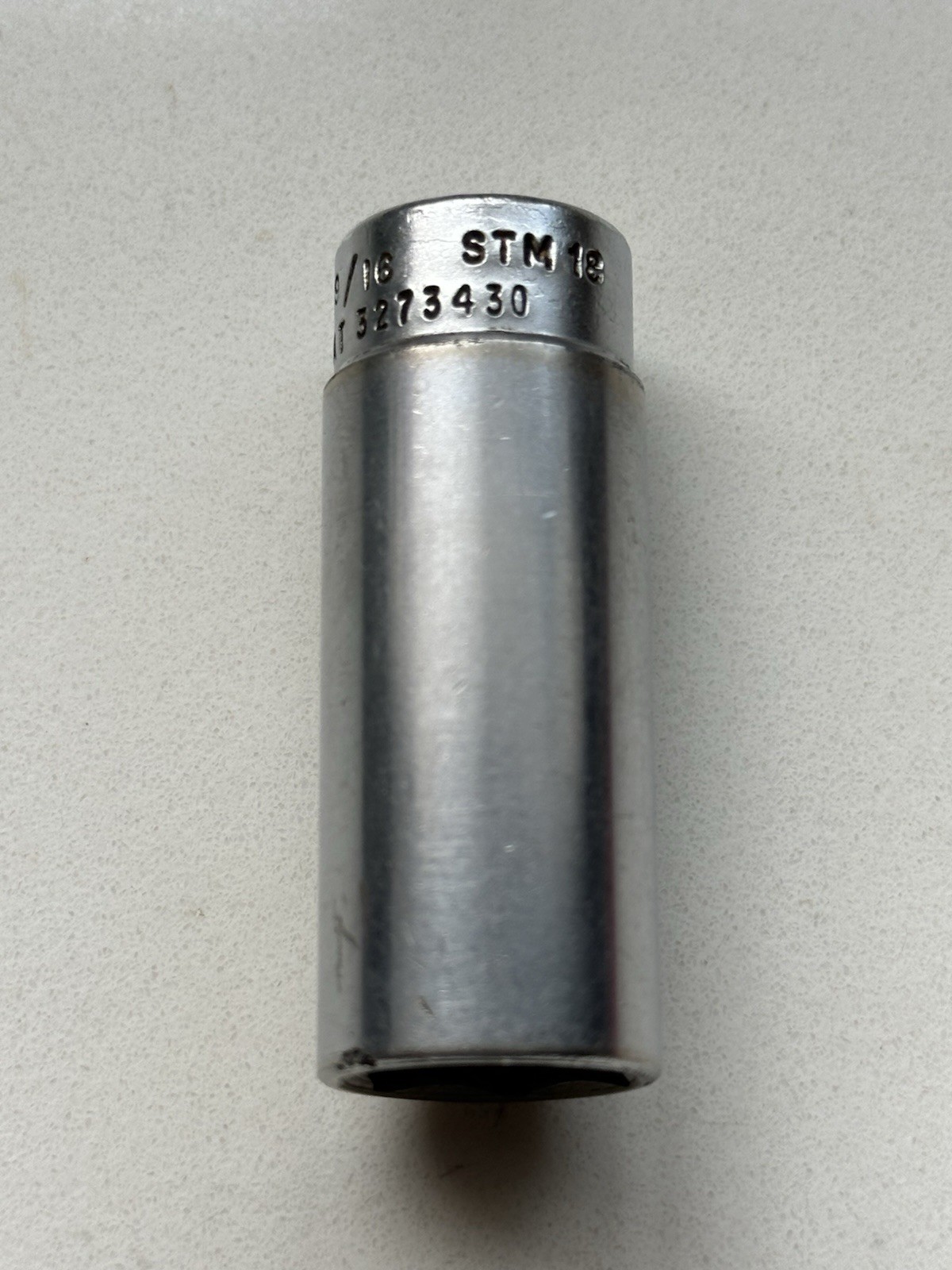 Snap-on tools USA 9/16″ 6-Point SAE STM18 1/4″ Socket