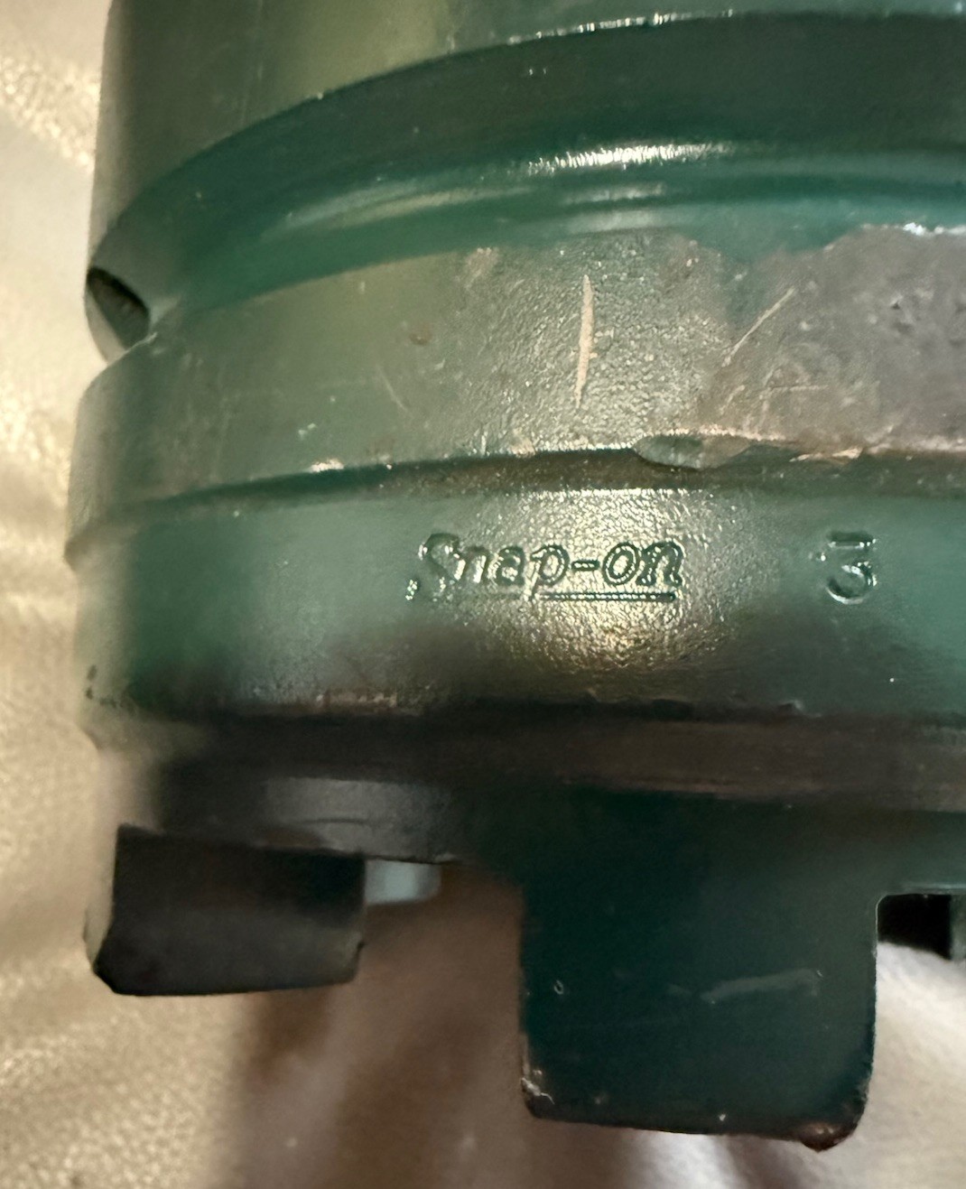 Snap On IGE 969 2 1/2 Drive Castle Nut Socket See Pictures Very Clean Barely Use