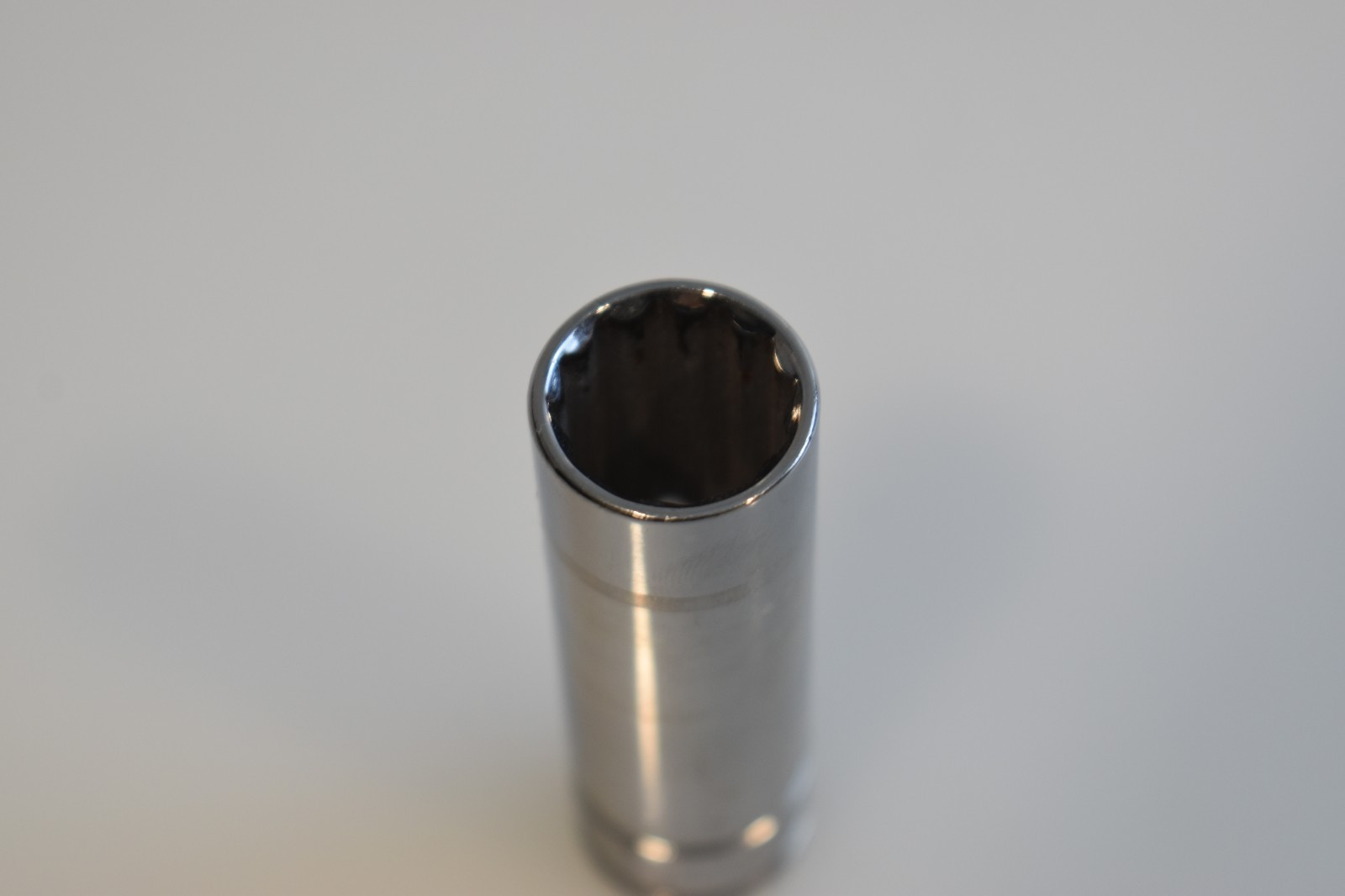 Blue Point Tools BLPLM3814 14mm Metric Deep Socket 3/8″ Drive 12 Point Chrome