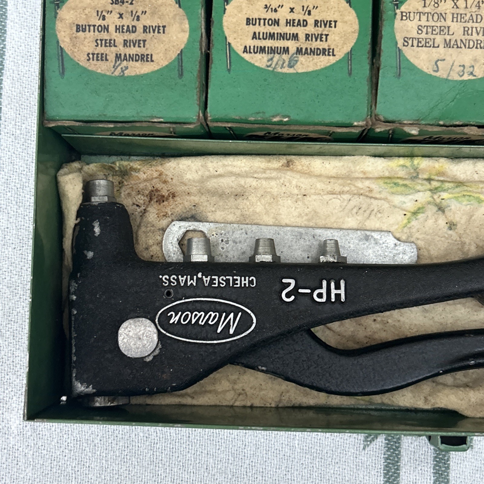 Marson Rivet Tool HP-2 No 200 Kit Riveter Klik-Fast Metal Box Rivets Instruction