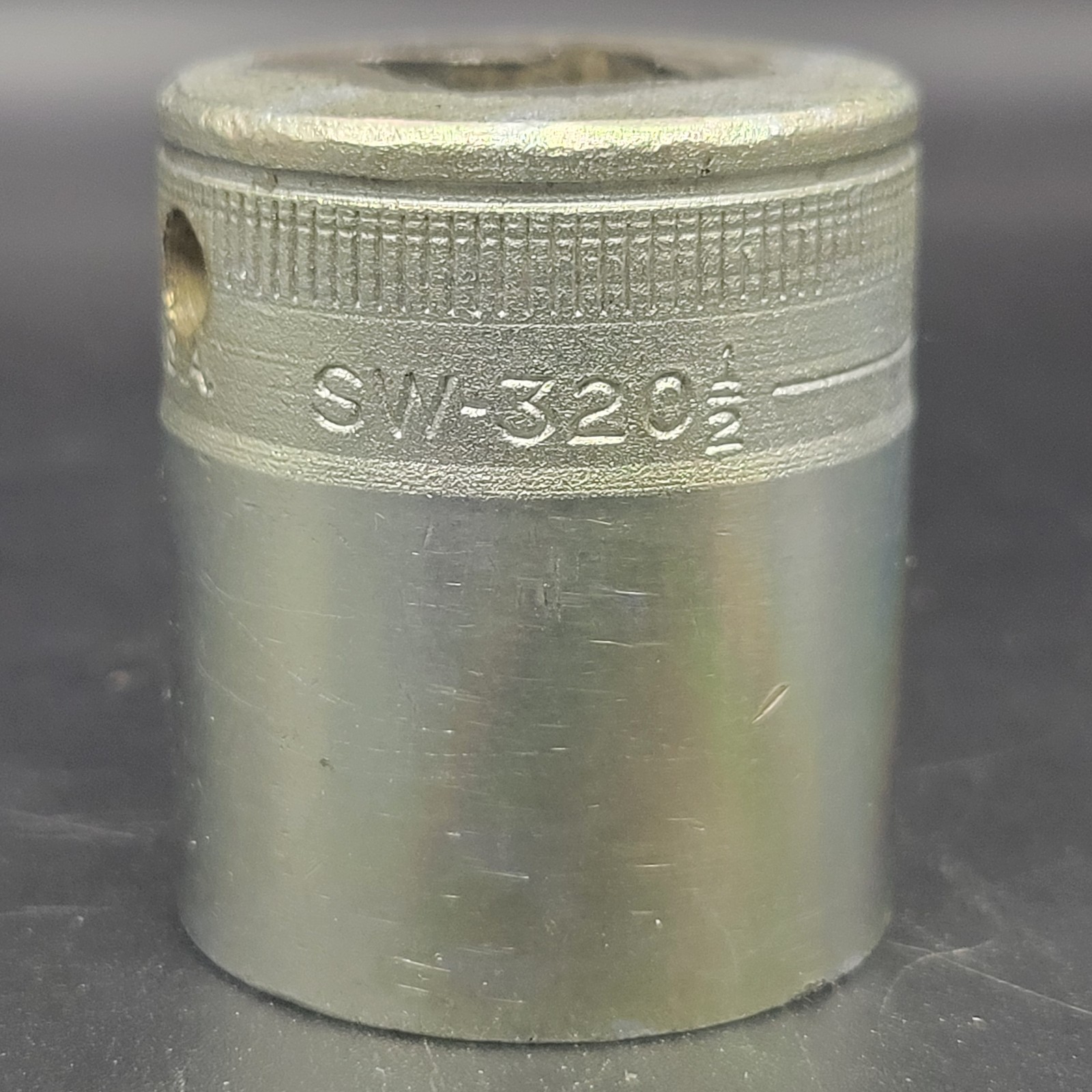 Snap-On 1″ 1/2″ Drive 12 point Socket SW320-1/2 VTG