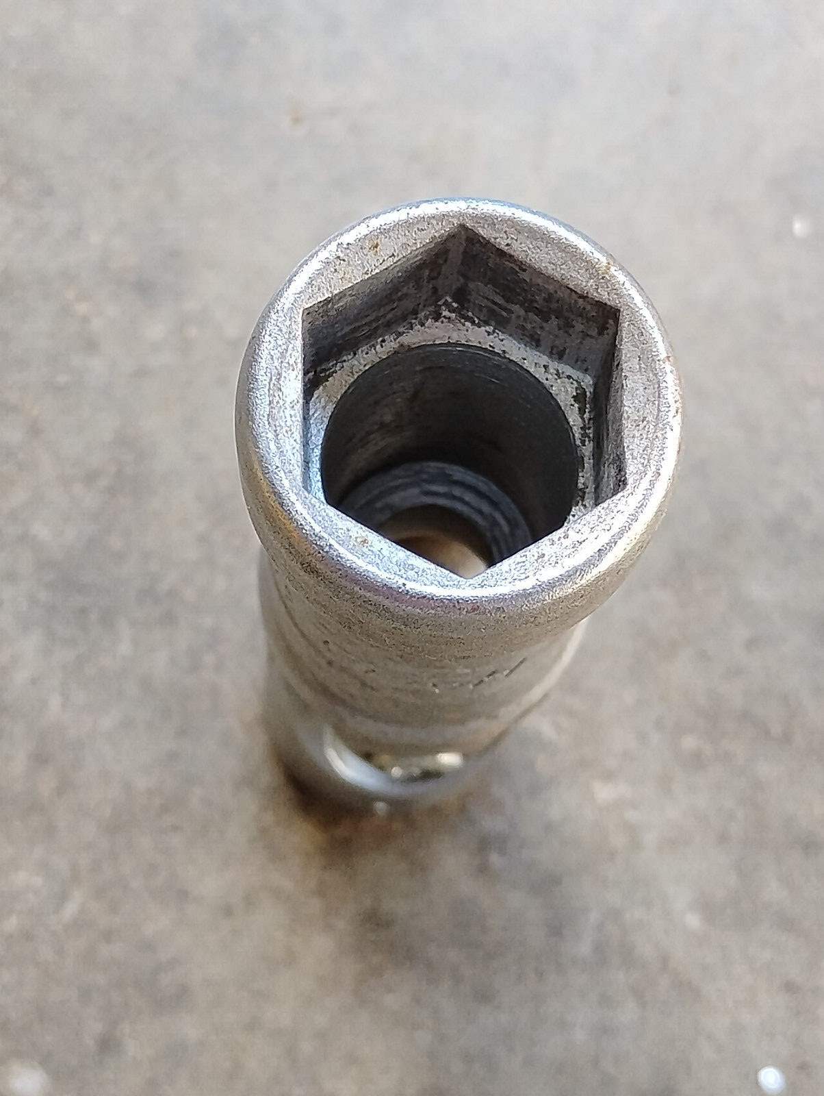 Hazet 2756-19 swivel head socket 6 point